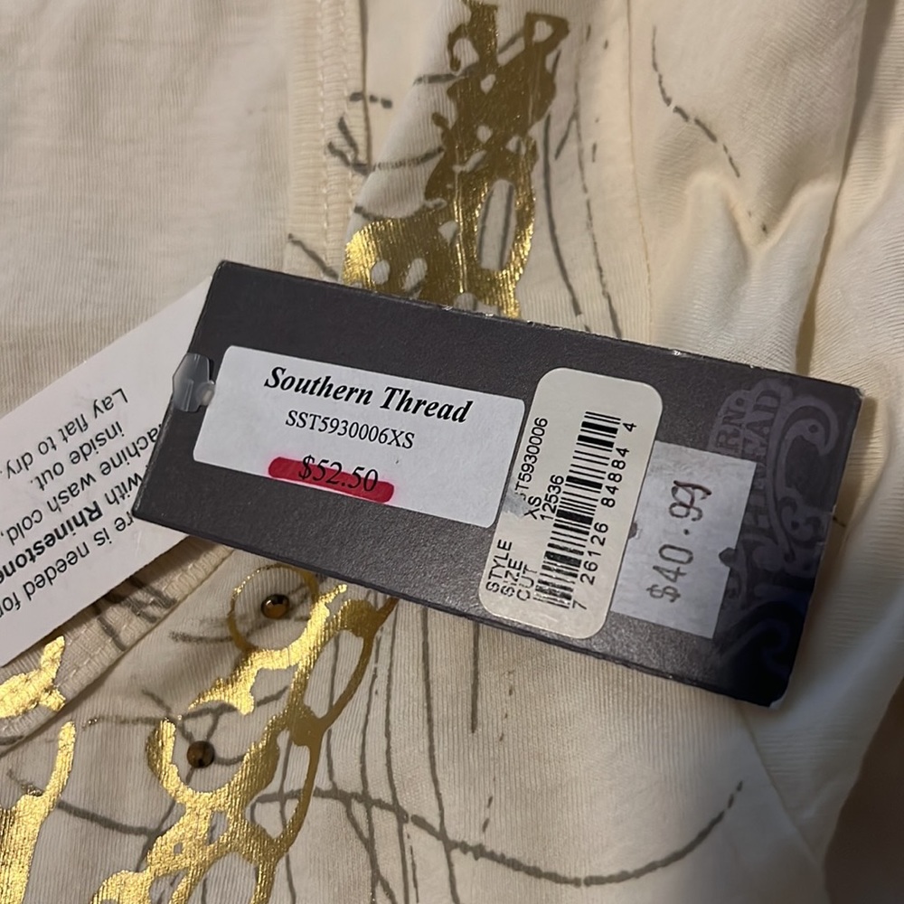 Southern Thread T-shirt fitted - Picture 2 of 4